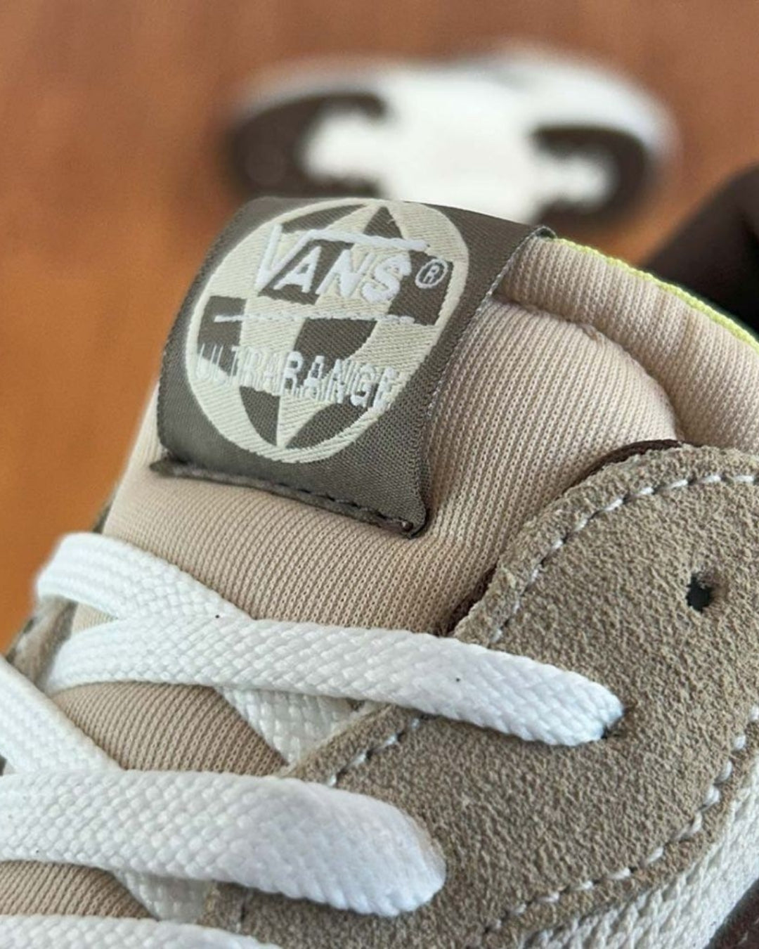 Tênis Ultrarange NEO VR3 Bege