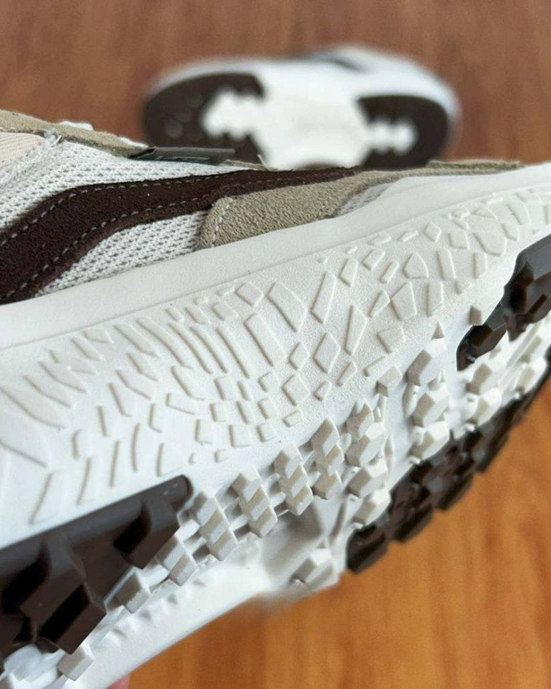 Tênis Ultrarange NEO VR3 Bege