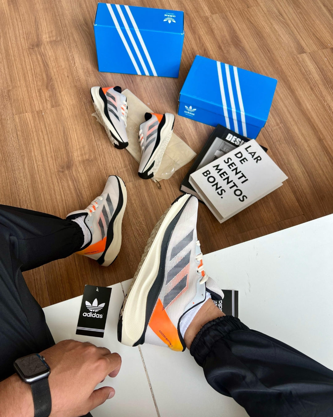 Tênis Adidas Adizero Boston 12 Branco/Laranja